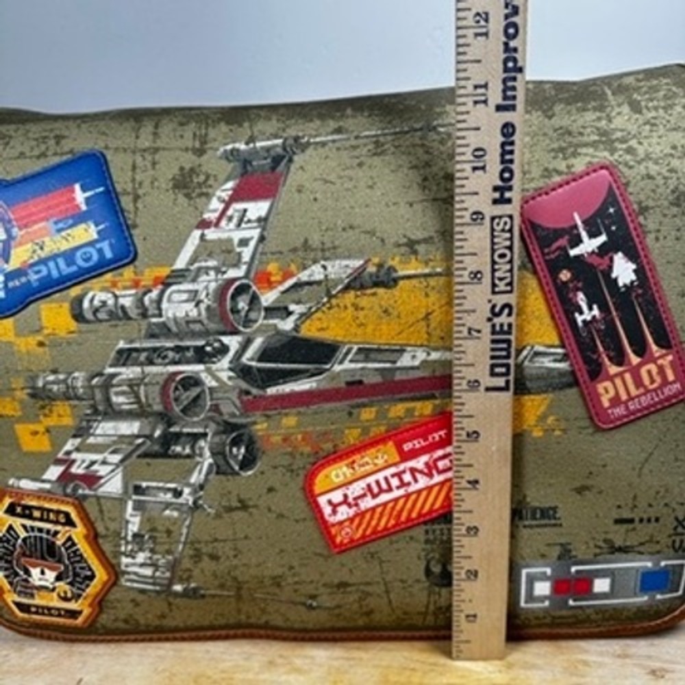Loungefly Disney Star Wars X-Wing Messenger Bag Green Rebel Pilot Patches Canvas - Picture 10 of 11